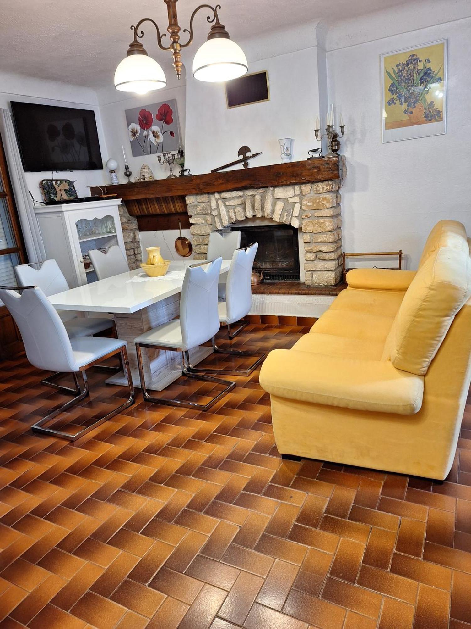 Les Vallons Holiday Home Lioux Buitenkant foto